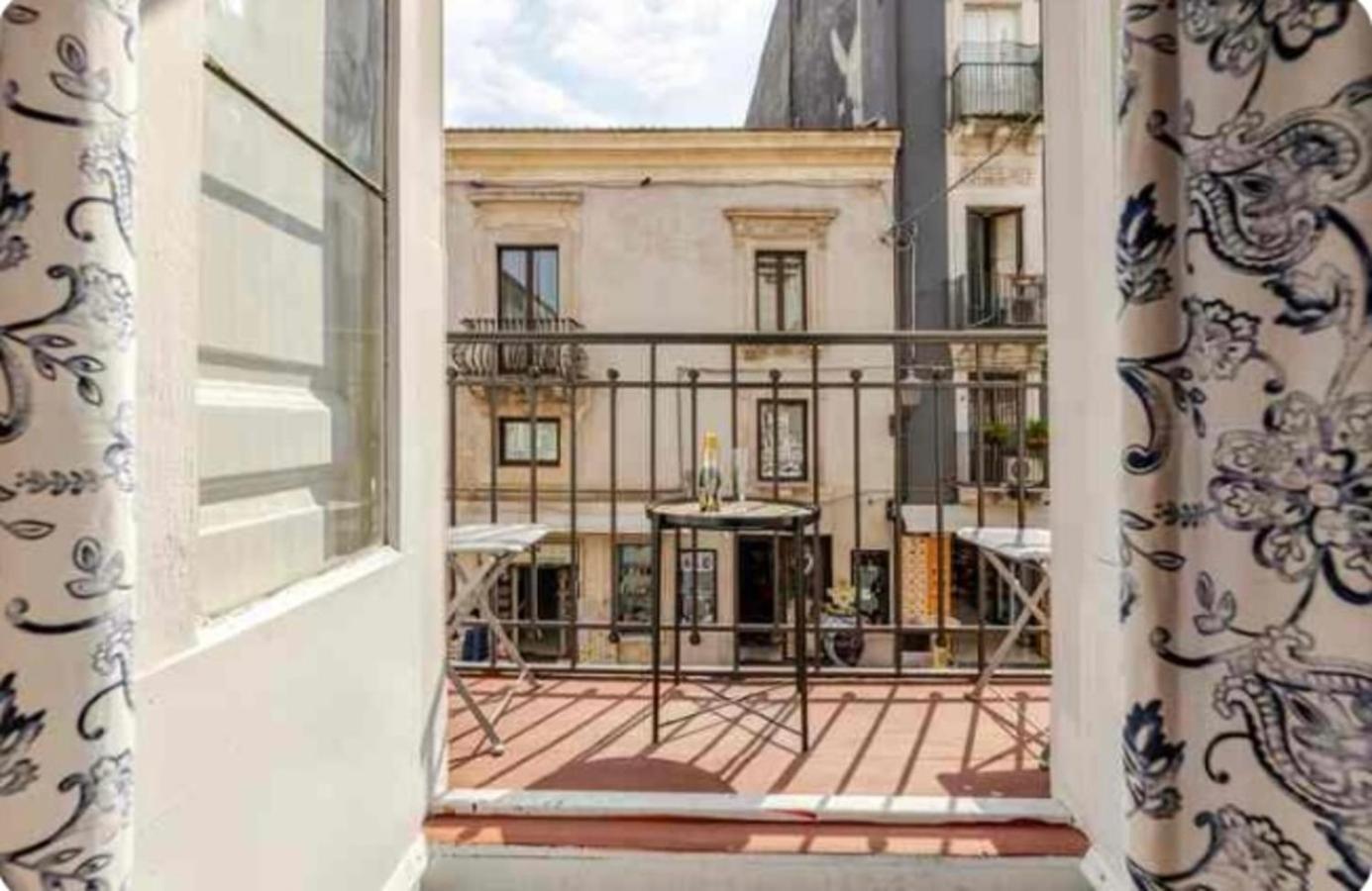 Вилла San Martino House Al Duomo Катания Экстерьер фото